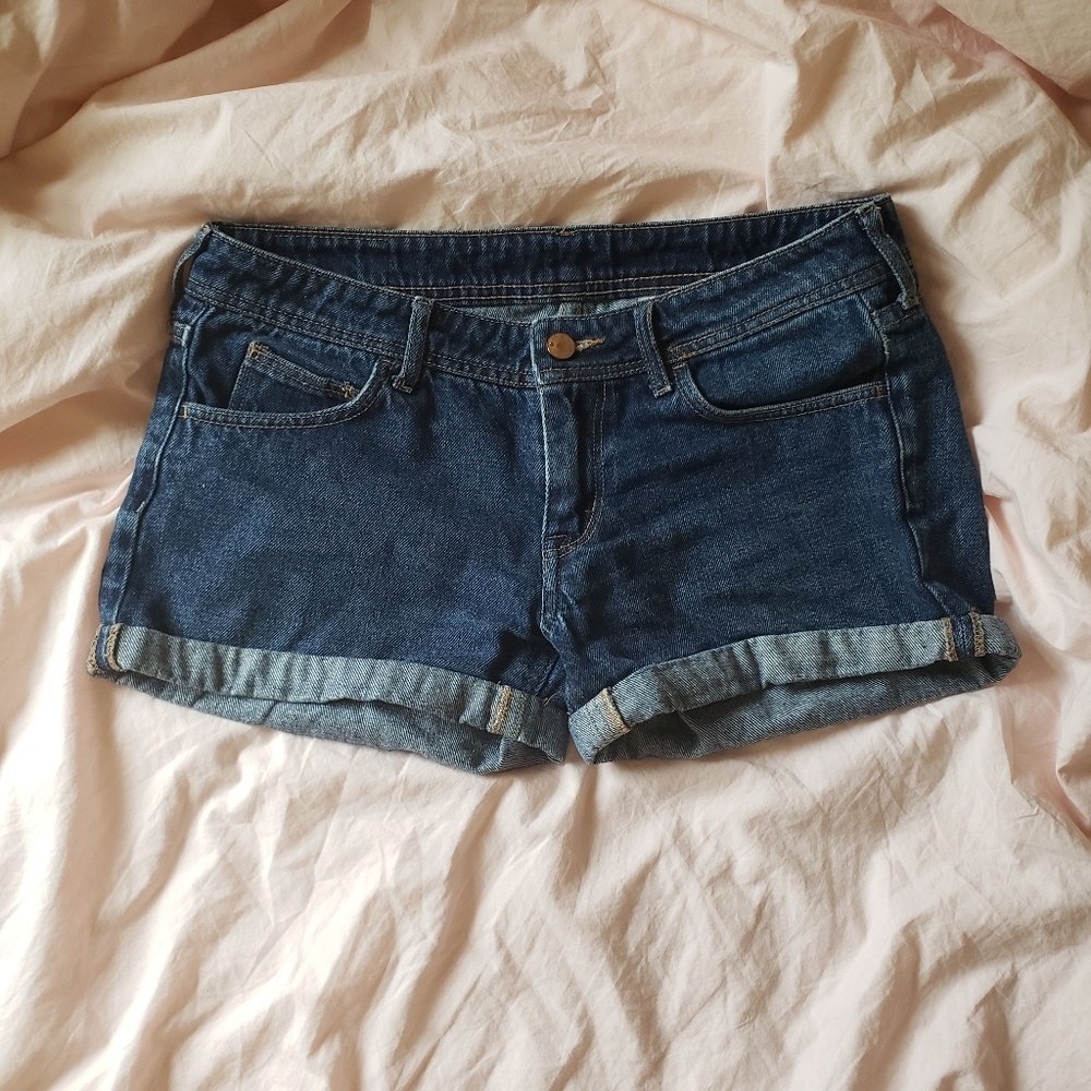 Medium Wash Denim Shorts | M